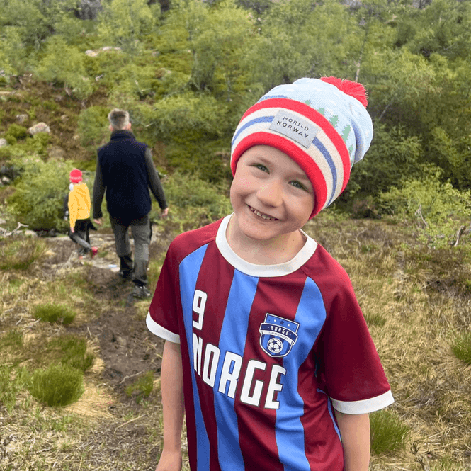 Hovedbilde Morild Norge lue med refleks, rød, hvit og blå